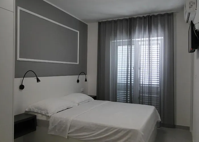 Tepli Bok B&B 프리모스턴