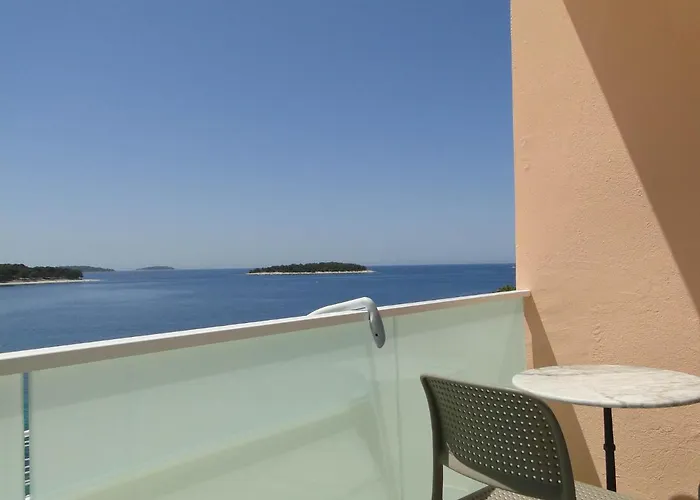 Tepli Bok Primošten