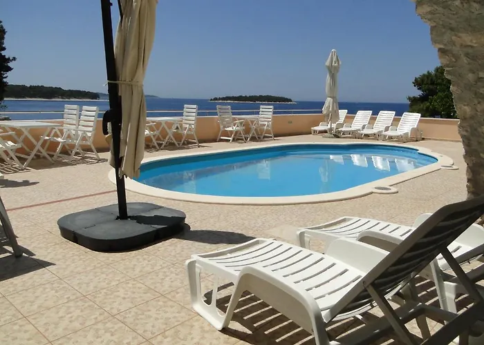 Tepli Bok Panzió Primošten